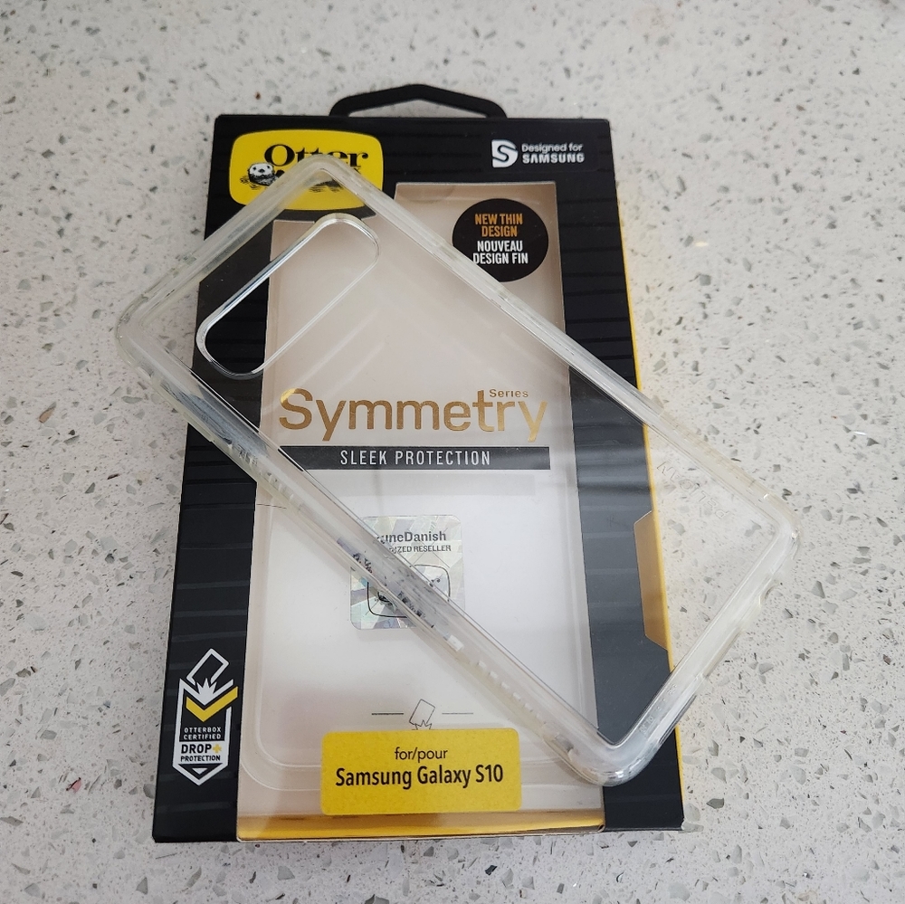 OtterBox Symmetry Samsung Galaxy S10 Clear Case